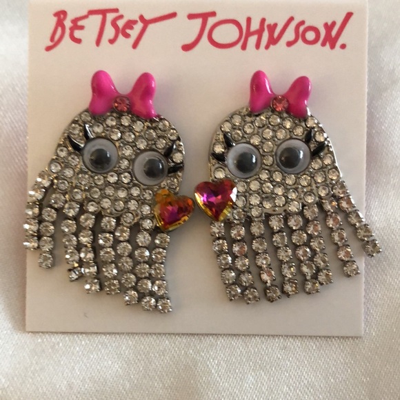 Betsey Johnson Silver Tone Rich Witch Ghost Girl Fringe Drop Earrings NWT - Picture 8 of 12